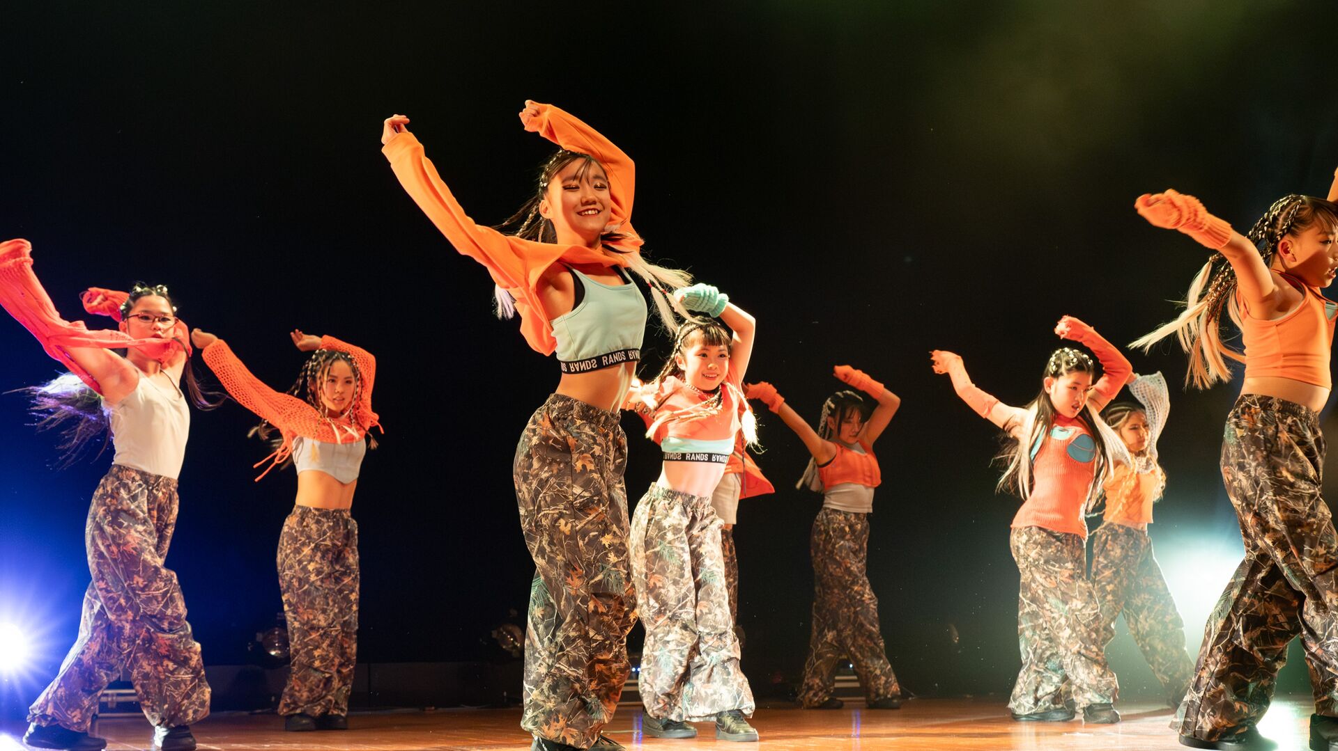 埼玉でダンス教室ならstreet dance studio axent